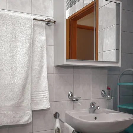 Kamenar Apartman *