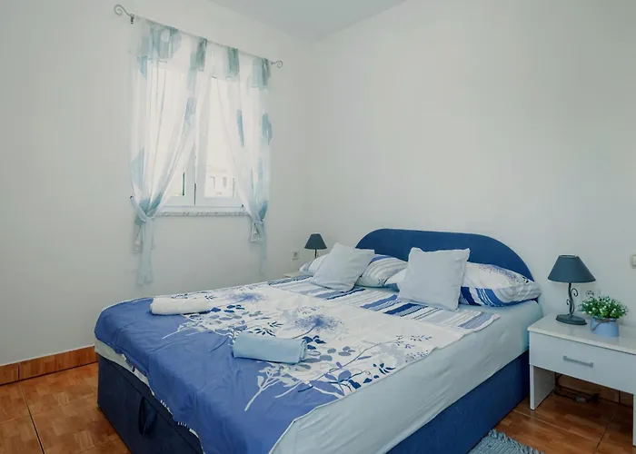 Apartment Kamenar *